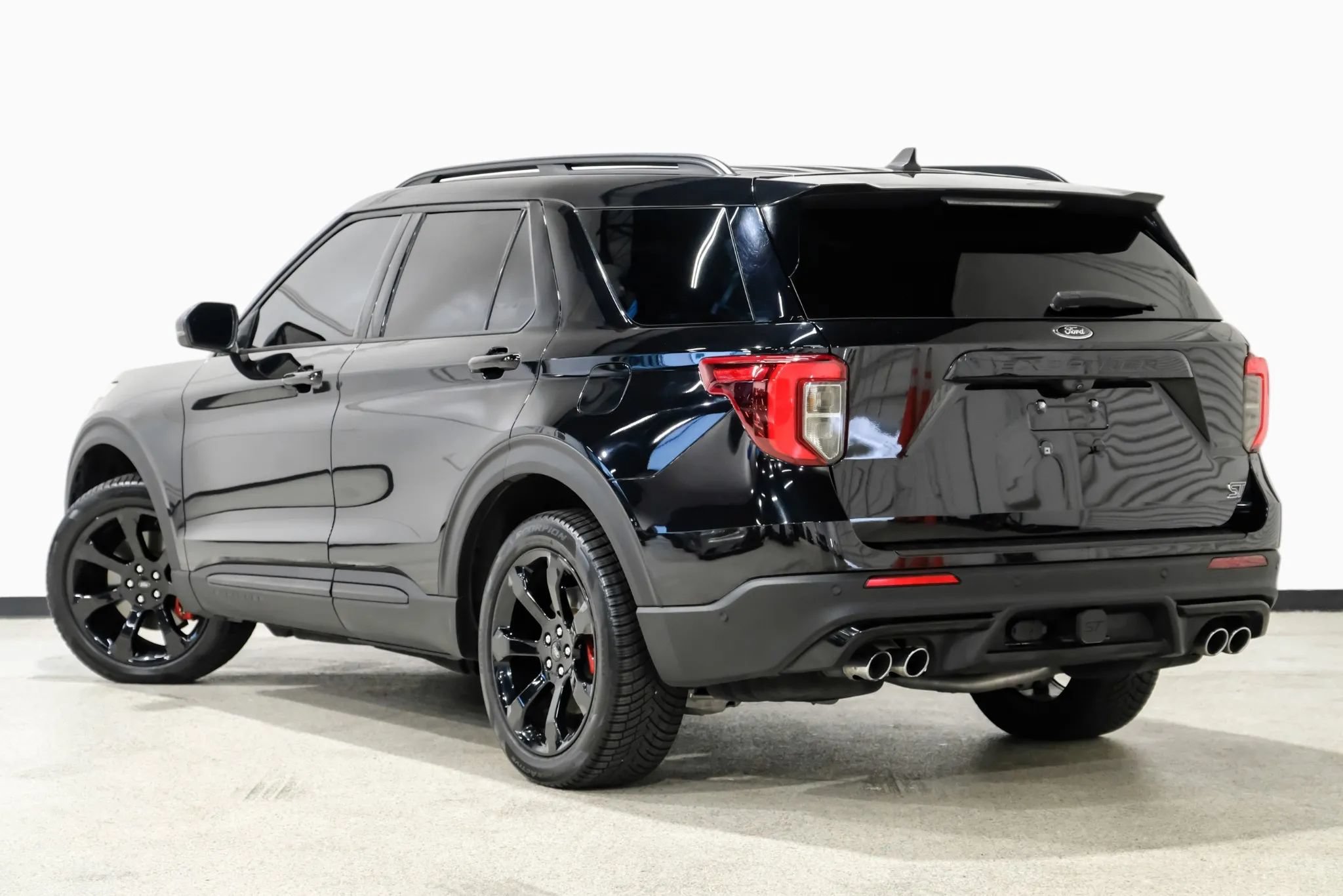 Used 2021 Ford Explorer ST w/ Equipment Group 401A AWD/4WD image 8