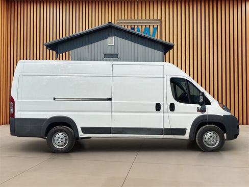 Used 2017 RAM ProMaster 3500 w/ Mopar Trailer Tow Group FWD image 20