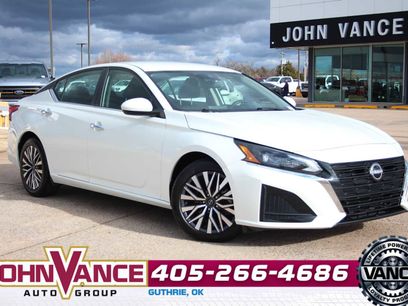 Used 2023 Nissan Altima 2.5 SV