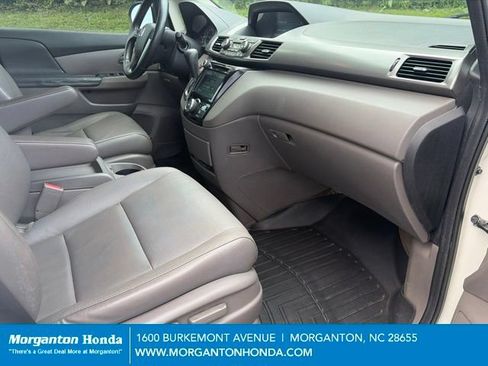 Used 2016 Honda Odyssey EX-L image 35