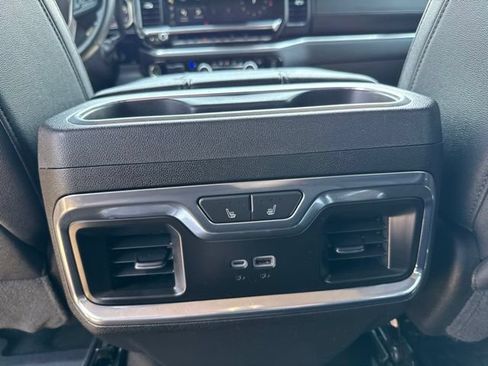 Used 2024 GMC Sierra 2500 SLT AWD/4WD image 25