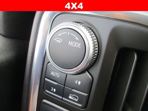 Used 2021 GMC Sierra 1500 SLE AWD/4WD image 23