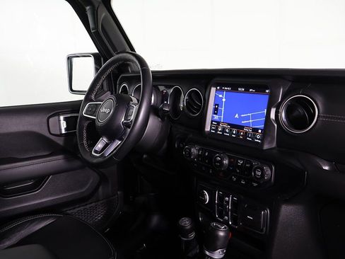 Used 2021 Jeep Wrangler Unlimited Sahara w/ Cold Weather Group AWD/4WD image 22