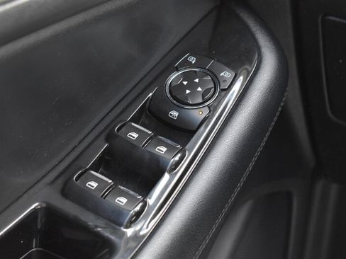 Used 2020 Ford Edge SEL AWD/4WD image 17