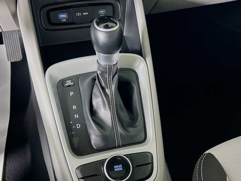 Certified 2023 Hyundai Venue SEL w/ Cargo Package image 16