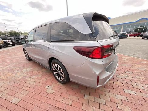 Certified 2025 Honda Odyssey EX-L image 32