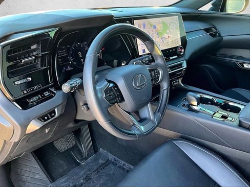 Used 2023 Lexus RX 350 Premium image 14