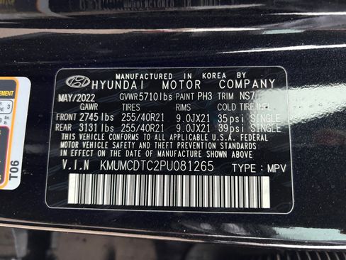 Used 2023 Genesis GV70 3.5T Sport w/ Sport Prestige Package image 25