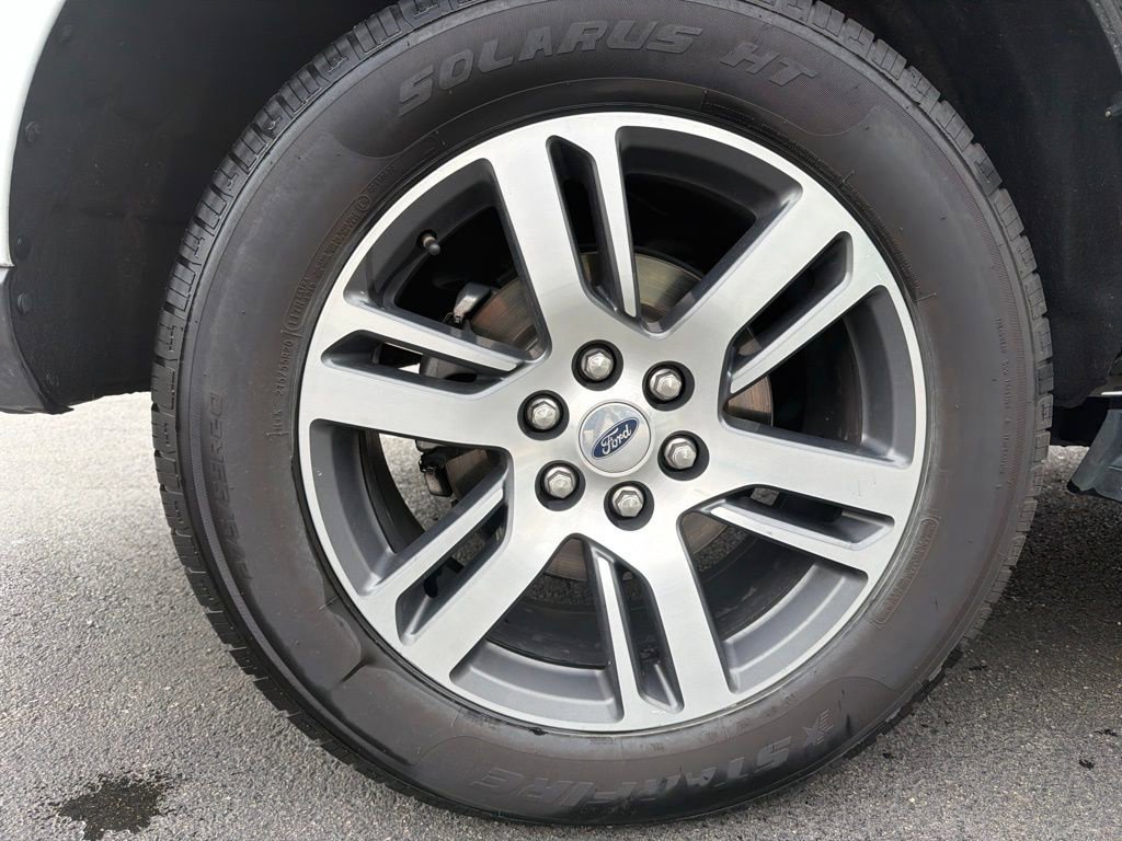Used 2024 Ford Expedition Limited AWD/4WD image 25