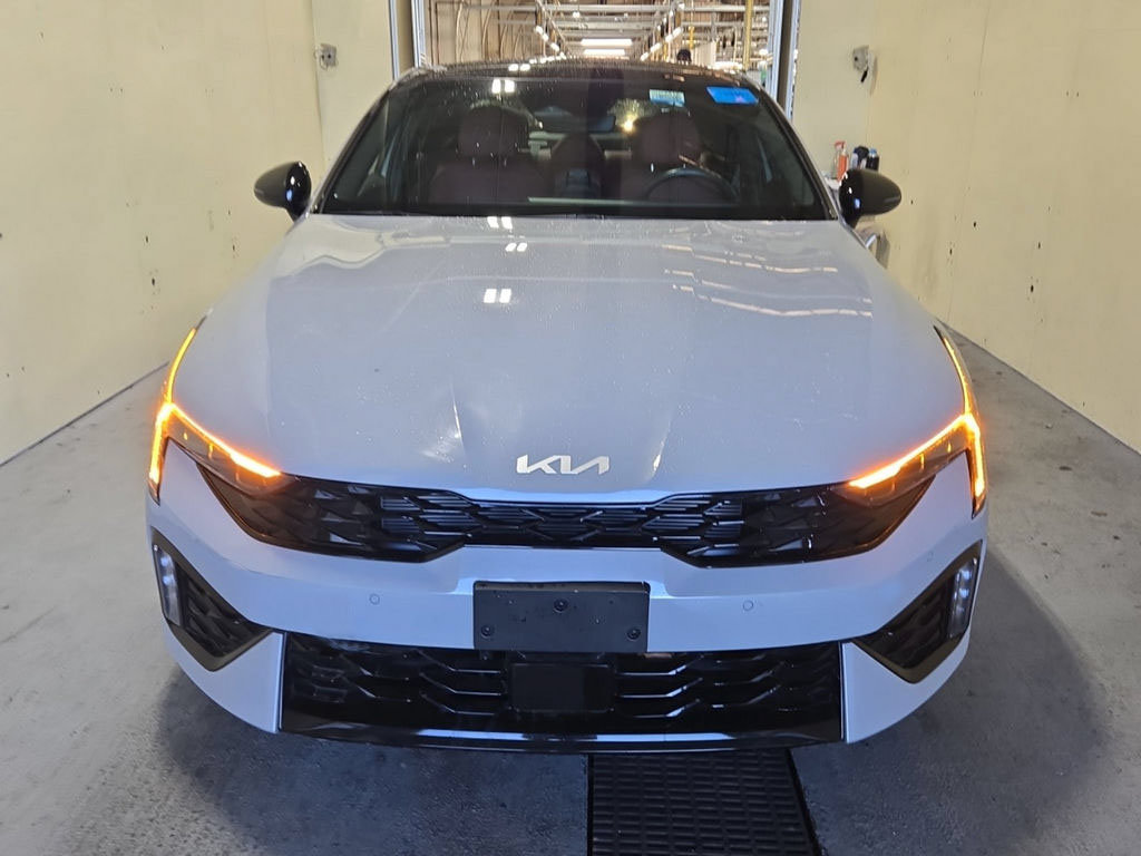Used 2025 Kia K5 GT-Line w/ GT-Line Premium Package FWD image 3