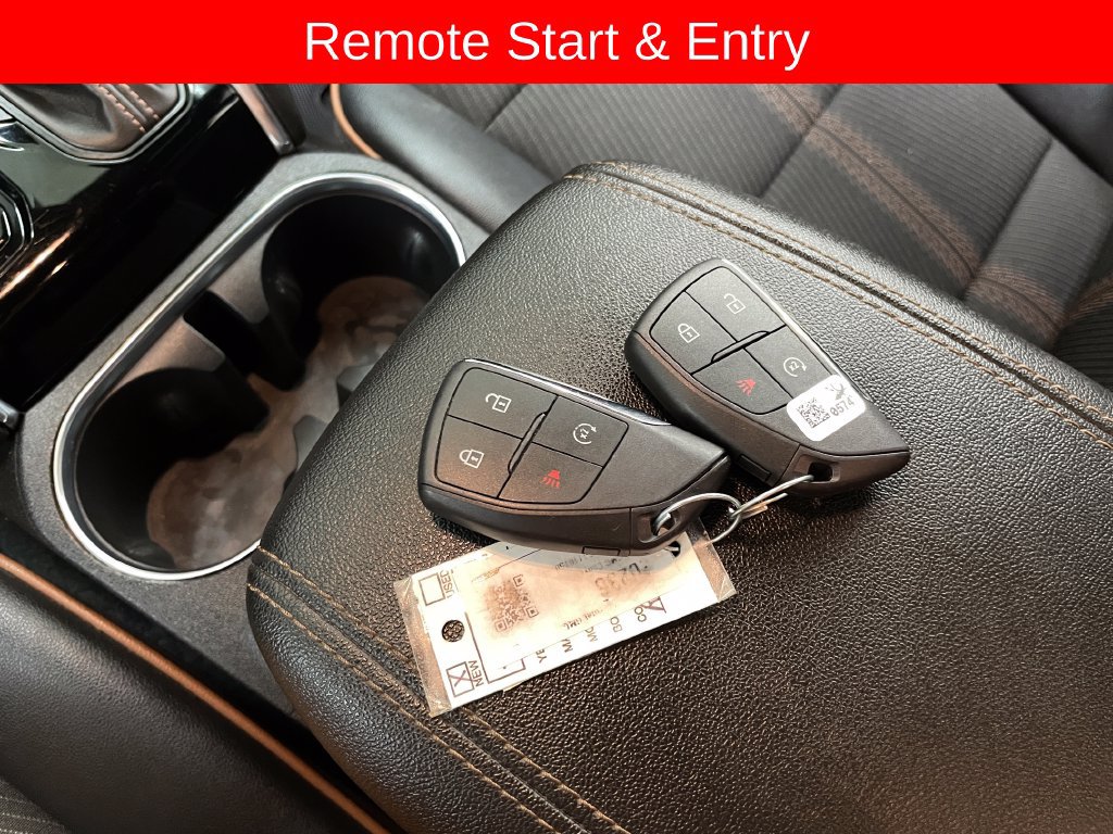 Certified 2024 GMC Canyon AT4 w/ Canyon Safety Plus Package AWD/4WD image 7