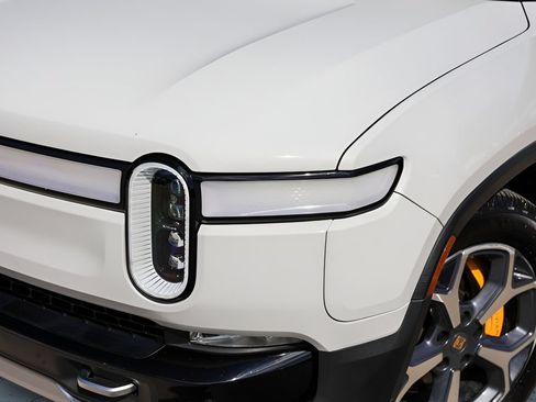 Used 2024 Rivian R1S Adventure Quad AWD/4WD image 3