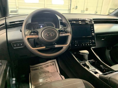 Used 2024 Hyundai Santa Cruz SEL image 4