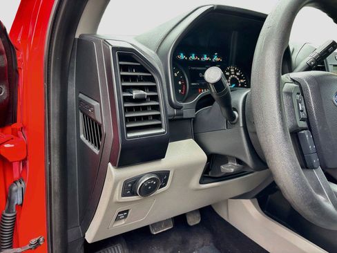 Used 2019 Ford F150 XL w/ Equipment Group 101A Mid RWD image 10