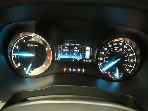 Used 2019 Ford Ranger XLT w/ Equipment Group 302A Luxury AWD/4WD image 16