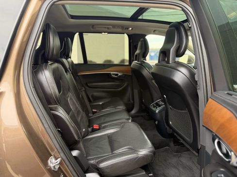 Used 2016 Volvo XC90 T6 Inscription w/ Vision Package image 23