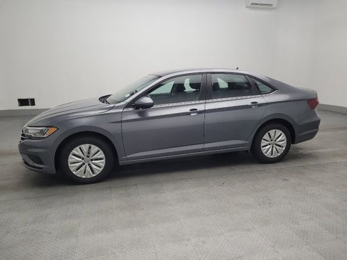 Used 2019 Volkswagen Jetta S image 2
