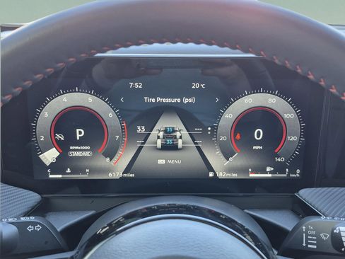 Certified 2025 Nissan Kicks SR FWD image 33