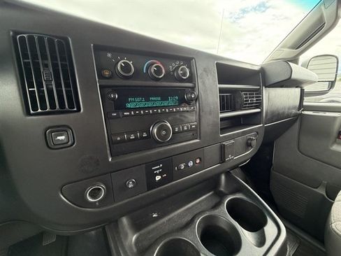 Used 2016 Chevrolet Express 3500 LT w/ LT Preferred Equipment Group RWD image 25