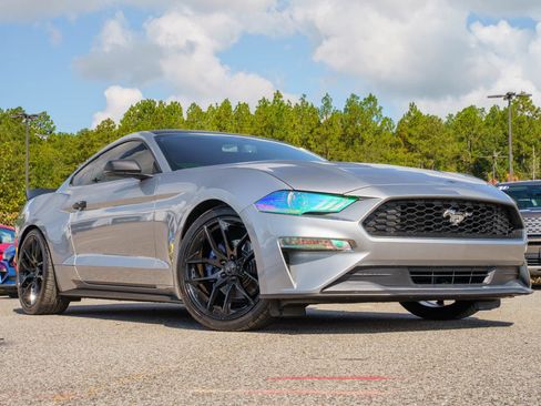 Certified 2020 Ford Mustang Premium RWD image 1