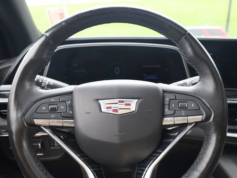 Used 2022 Cadillac Escalade Sport AWD/4WD image 13