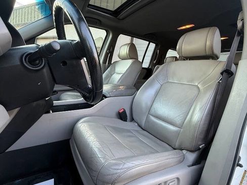 Used 2010 Honda Pilot EX-L image 11