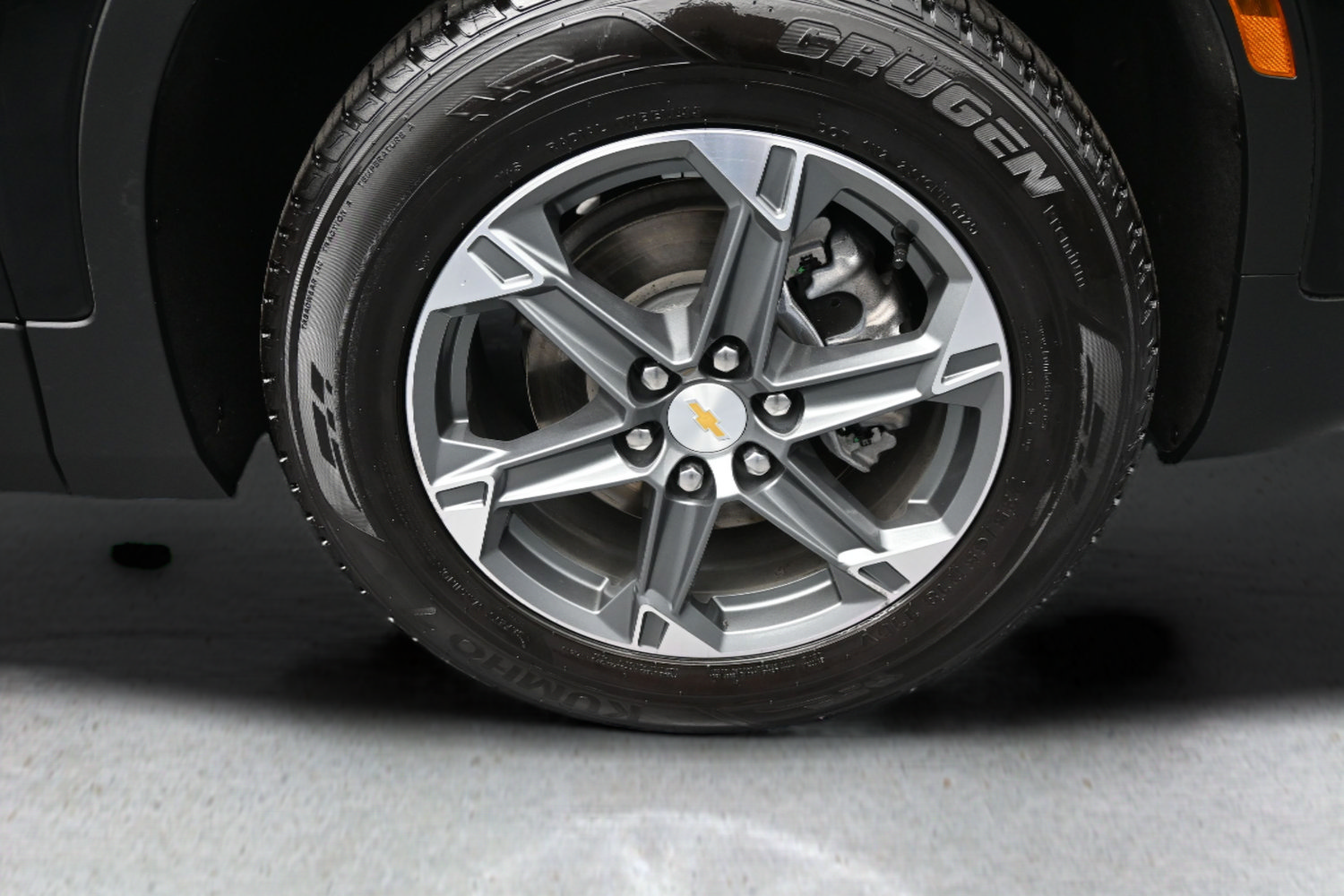 Used 2025 Chevrolet Blazer LT FWD image 18