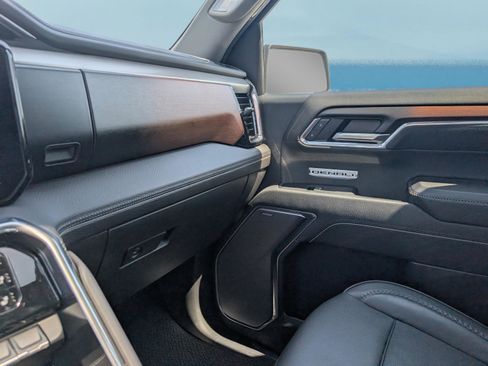 Certified 2025 GMC Sierra 1500 Denali w/ Denali Reserve Package image 30