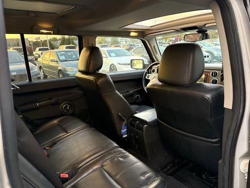 Used 2010 Jeep Commander Limited w/ Trailer Tow Group IV image 29