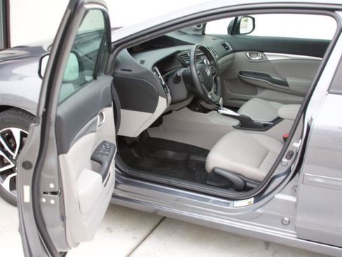 Used 2013 Honda Civic EX-L image 22