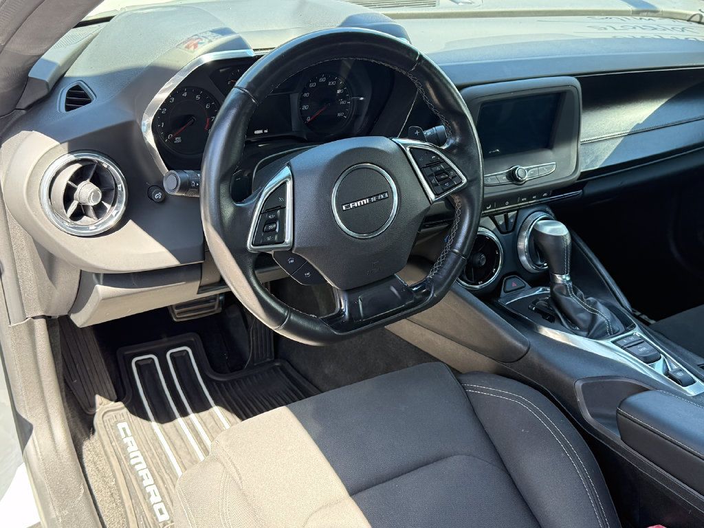 Used 2018 Chevrolet Camaro LT RWD image 26