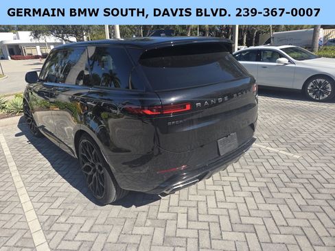 Used 2023 Land Rover Range Rover Sport SE Dynamic image 14