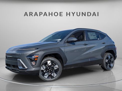 Used 2025 Hyundai Kona SEL image 1