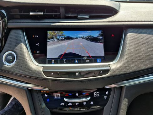 Used 2021 Cadillac XT5 Premium Luxury FWD image 31