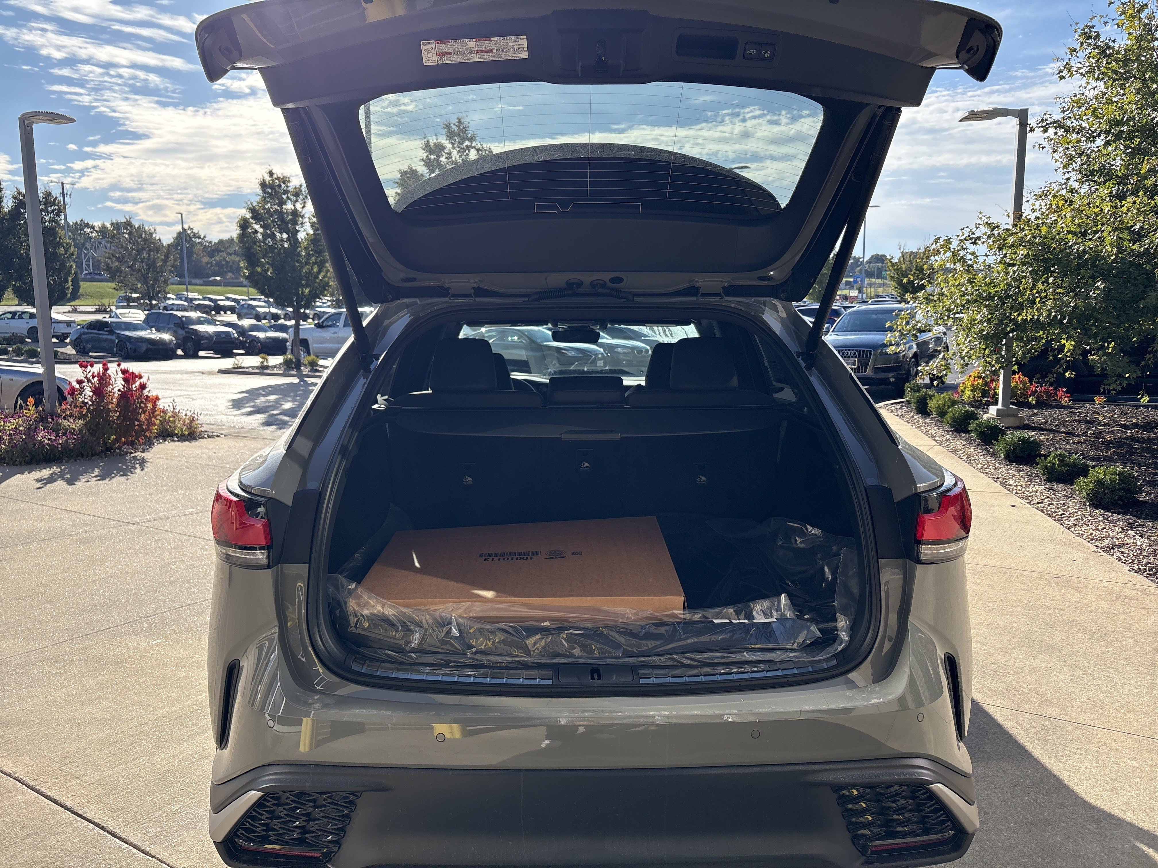 New 2026 Lexus RX 350 F Sport w/ Convenience Package AWD/4WD image 33