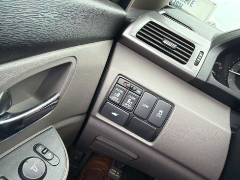 Used 2014 Honda Odyssey EX-L image 10