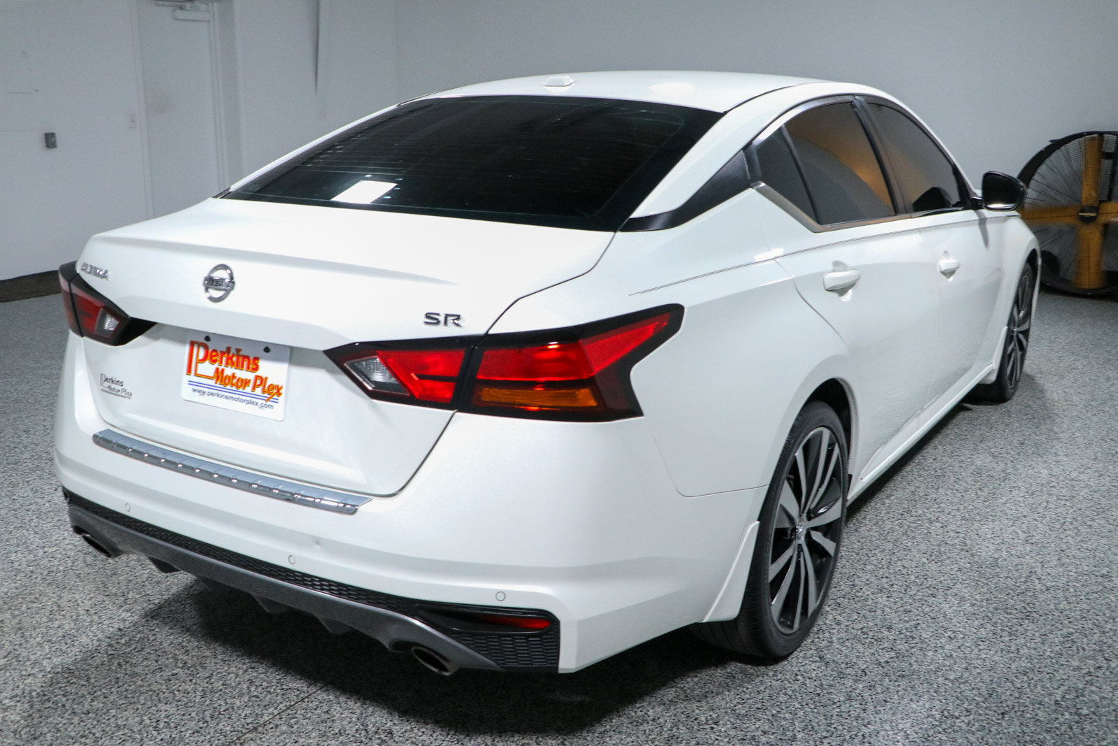 Used 2021 Nissan Altima 2.5 SR FWD image 7