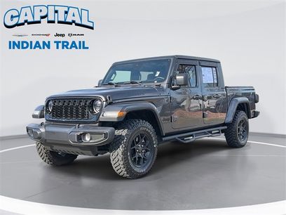 Used 2024 Jeep Gladiator Sport