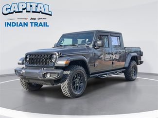 Used 2024 Jeep Gladiator Sport video 1