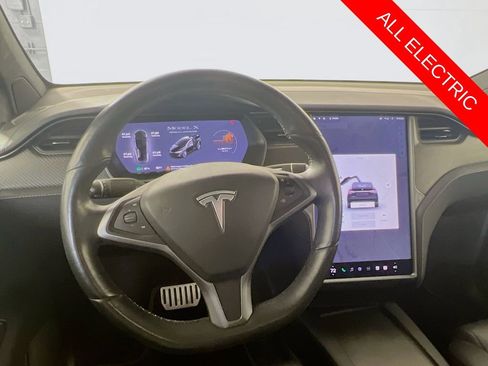 Used 2020 Tesla Model X Performance image 11