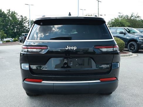 Used 2023 Jeep Grand Cherokee L Limited RWD image 7