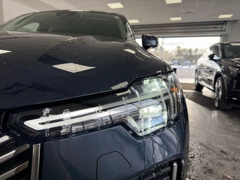 New 2026 Volvo XC90 T8 Plus w/ Protection Package Premier image 9