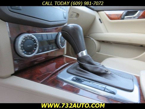 Used 2011 Mercedes-Benz C 300 4MATIC Sedan image 13