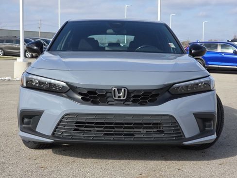 Used 2024 Honda Civic Sport image 11