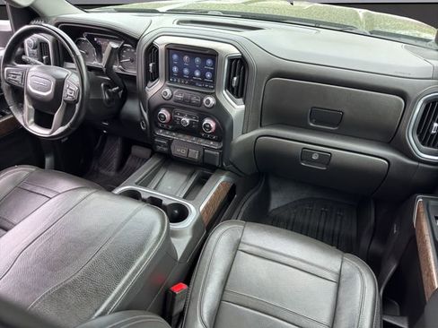 Used 2023 GMC Sierra 3500 Denali AWD/4WD image 23