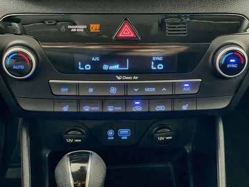 Used 2020 Hyundai Tucson SEL FWD image 17