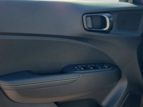 New 2026 Hyundai Venue SEL image 19