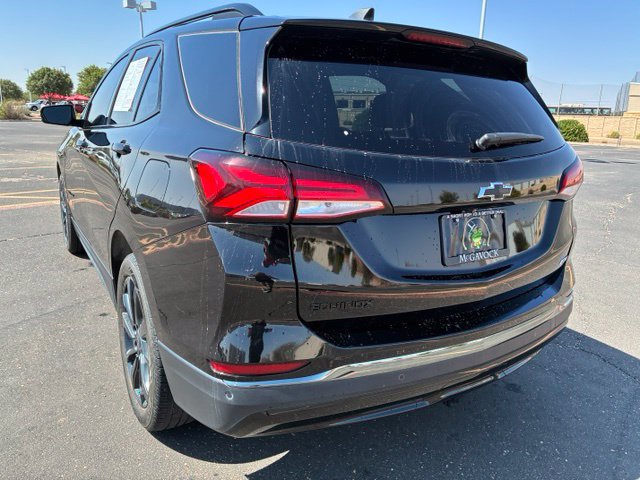 Used 2022 Chevrolet Equinox RS w/ RS Leather Package FWD image 3
