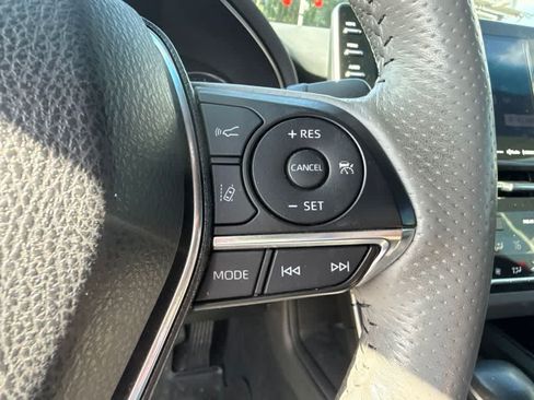 Used 2021 Toyota Avalon Limited w/ Advanced Safety Package FWD image 18