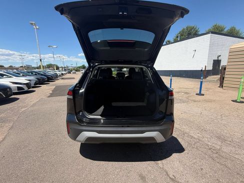 Used 2026 Volkswagen Tiguan SE AWD/4WD image 27